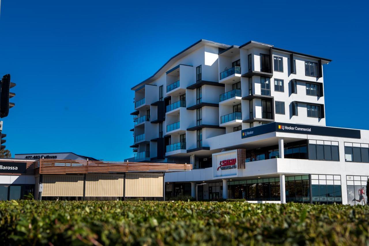 Inspire Boutique Apartments Тувумба Экстерьер фото
